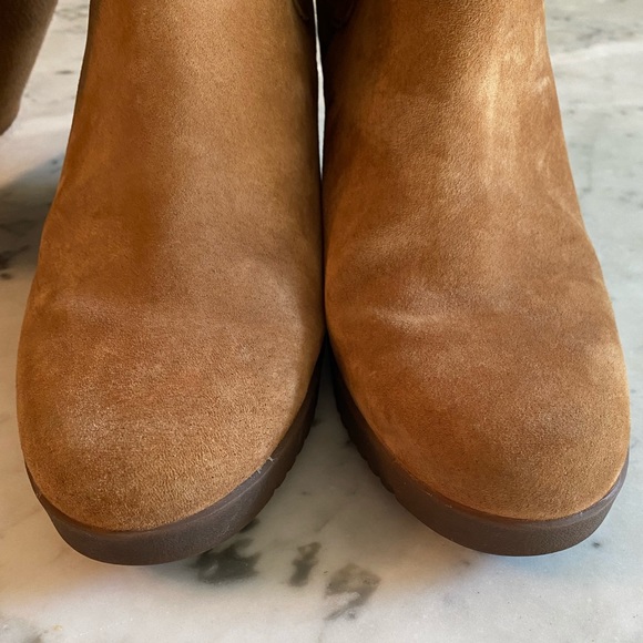 Ugg Wedge Heel Joslyn Shearling Boot, foldover - Picture 5 of 8